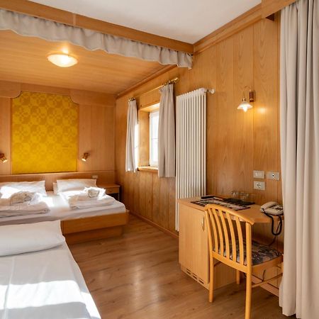Mytime Hotels Savoy Vigo di Fassa Dış mekan fotoğraf